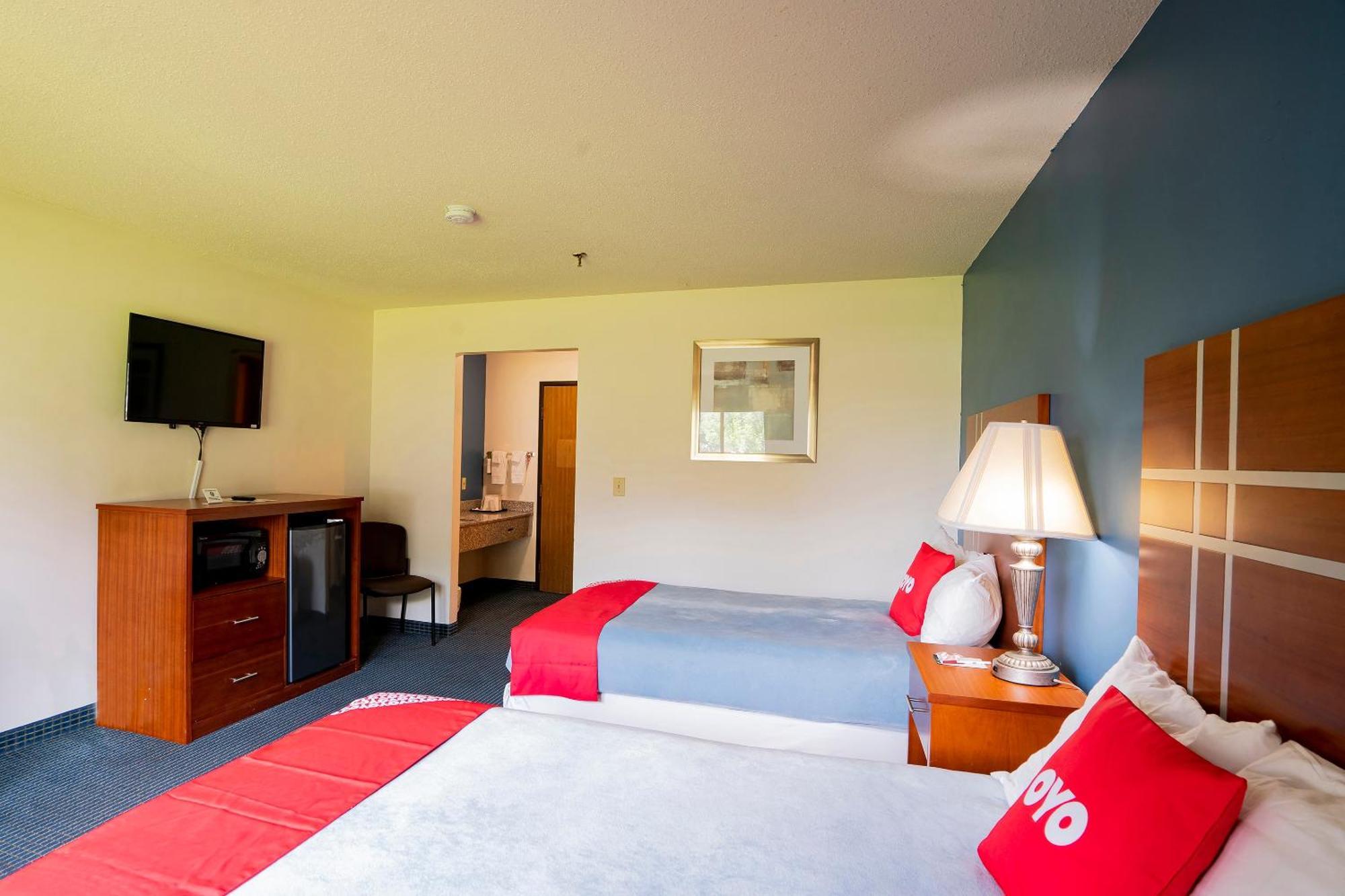 Oyo Hotel Redwood Falls Near Jackpot Casino 外观 照片