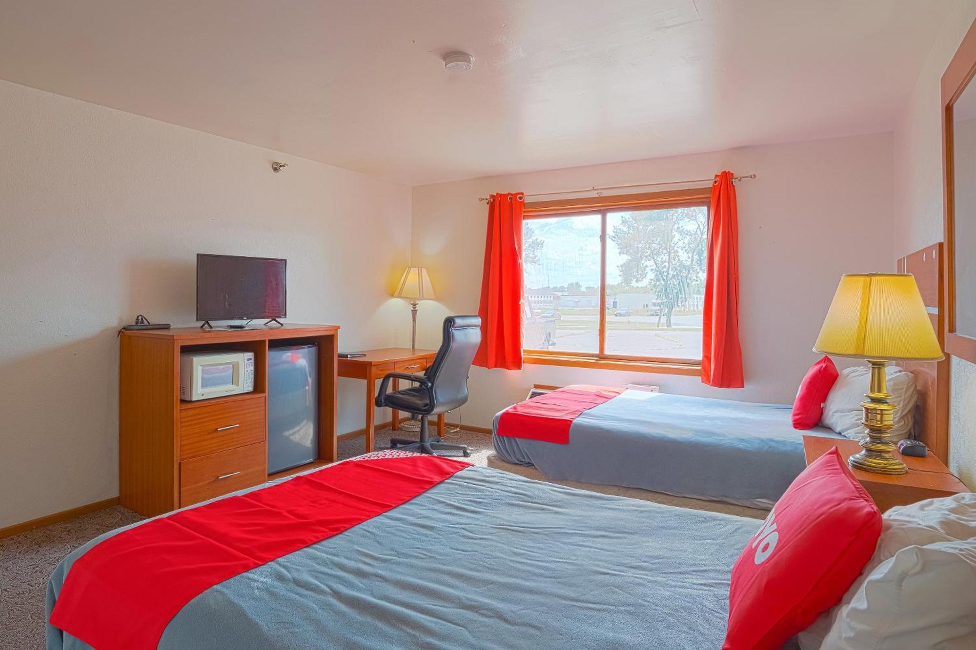 Oyo Hotel Redwood Falls Near Jackpot Casino 外观 照片